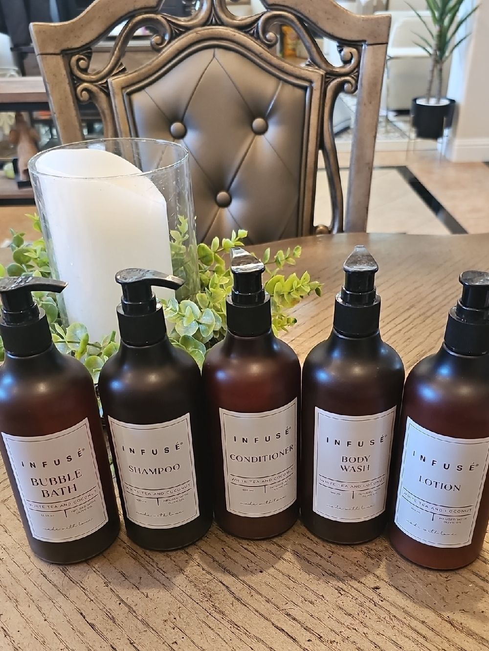 INFUSÉ Bath Set - Shampoo, Conditioner, Body Wash, Lotion And Bubble Bath NWT